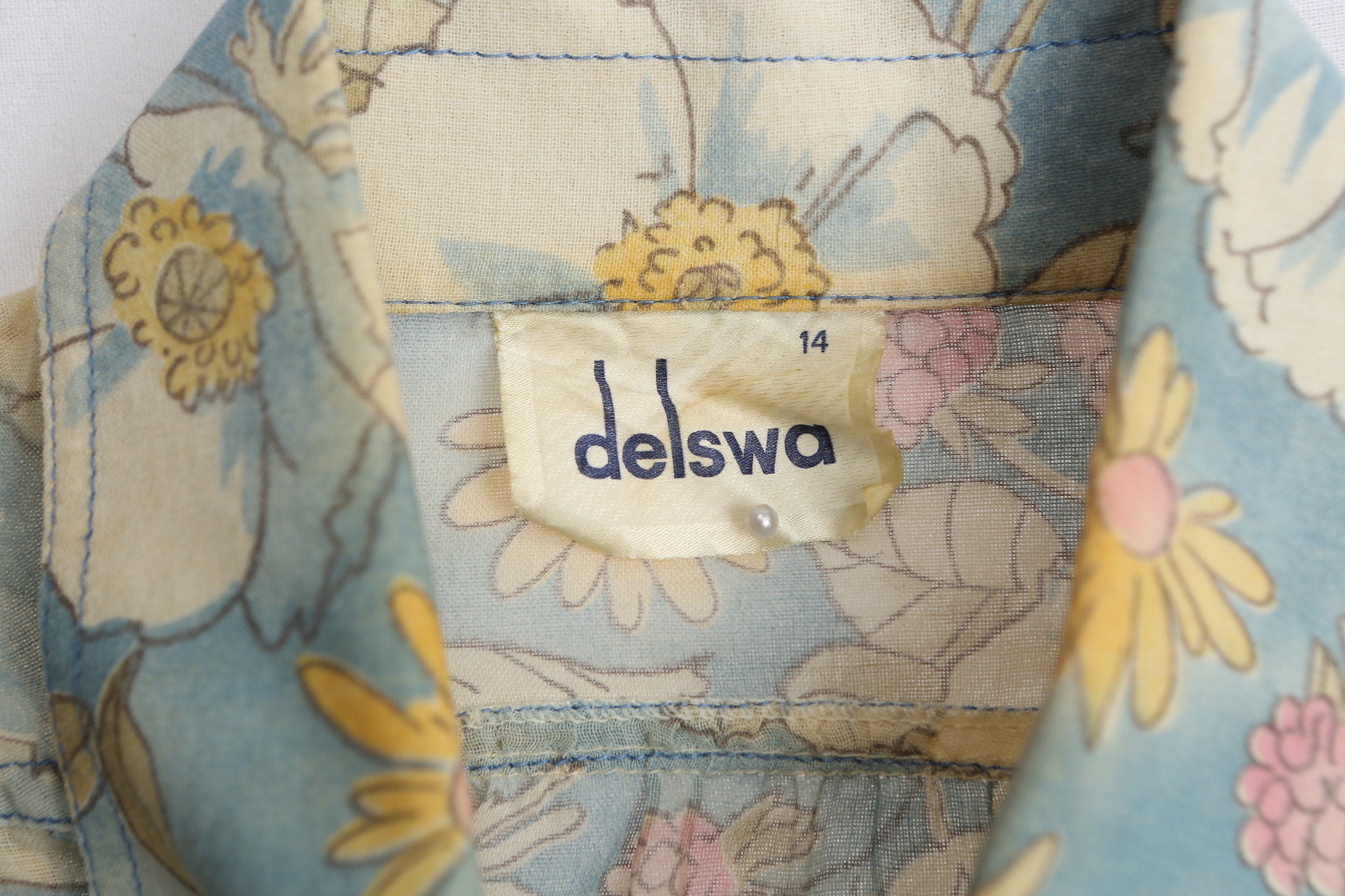 1970's Women Floral Print Blue Summer Blouse