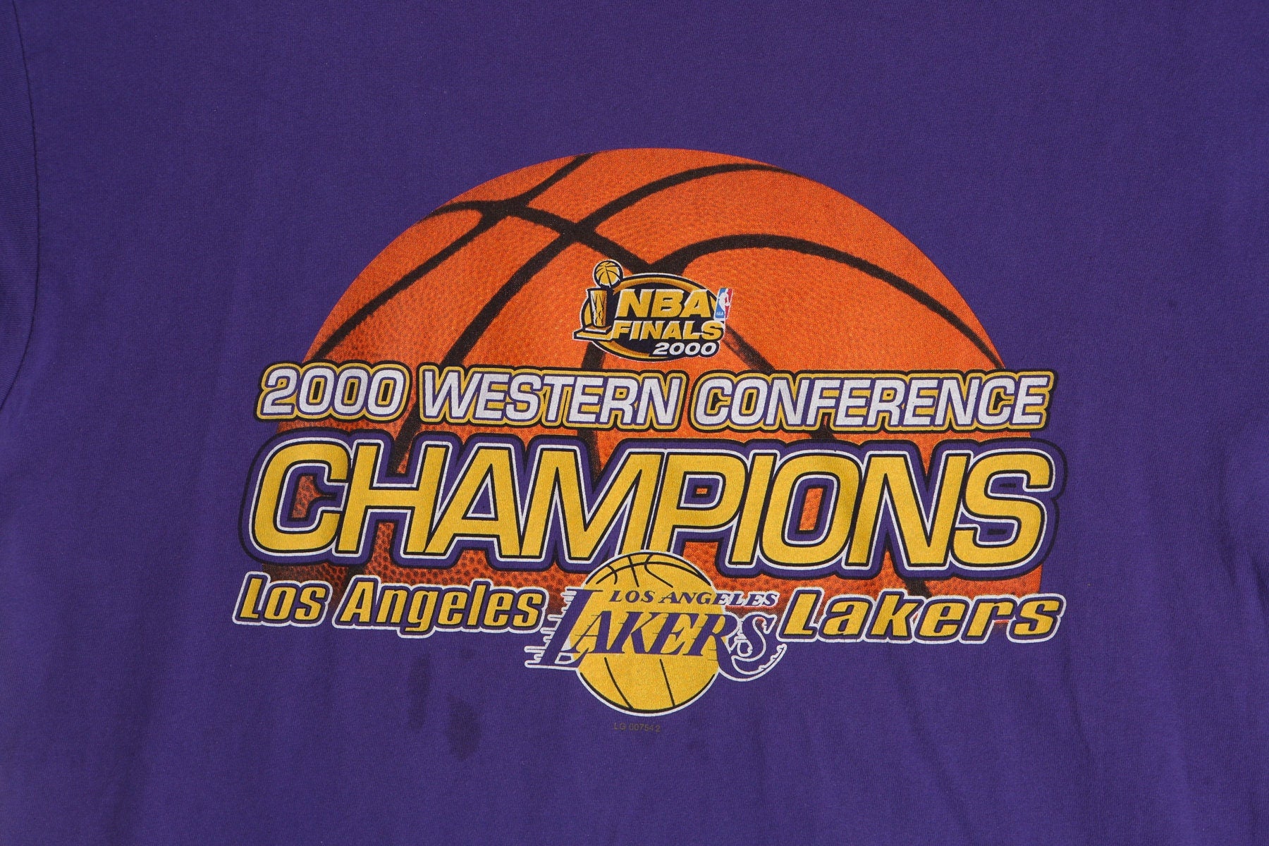 Los Angeles Lakers 2000 Conference Champions Graphic T-shirt